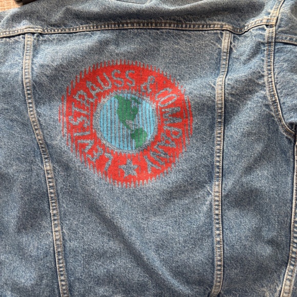 Vintage Levi’s 70507 Trucker Jacket with Fur and Stamp - Picture 9 of 9